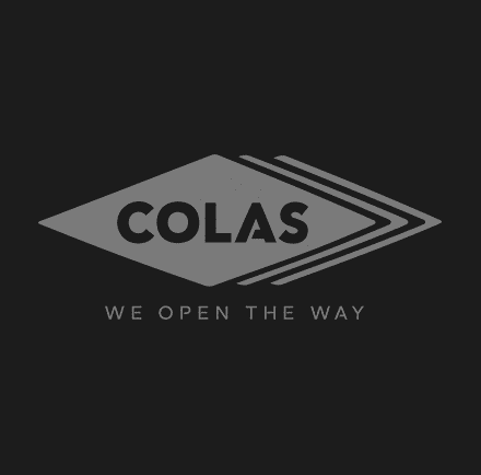 colas svijetlo sivi 440x434